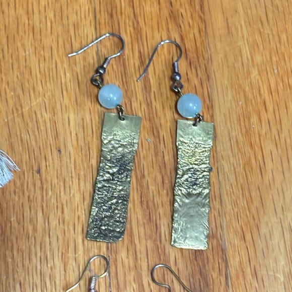 🚨4X$25🚨 Mixed Color Earring Set - Picture 3 of 7